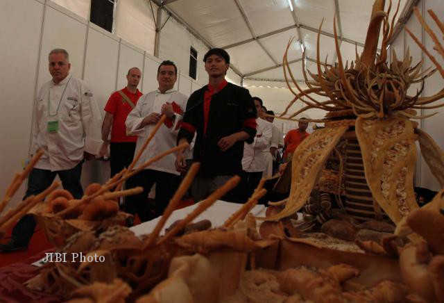 PAMERAN FOOD & HOTEL