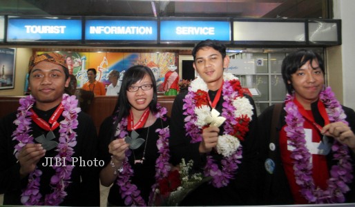 PEMENANG BIOLOGY OLYMPIAD
