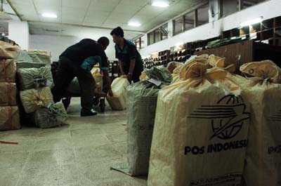 PELUANG JASA : Kantor Pos Genjot Penambahan Agen Pos