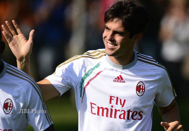 JELANG AC MILAN VS FIORENTINA : Kaka Bakal Dipasang sebagai Starter