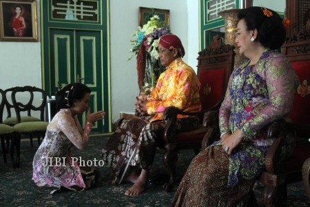 Sungkeman Pernikahan Agung Sungkeman Pernikahan Agung