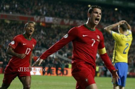 PORTUGAL VS SWEDIA : Tandukan CR7 Bawa Portugal Taklukan Swedia