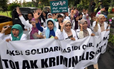 DEMO DOKTER : DPR: Aksi Dokter Tak Boleh Telantarkan Pasien!