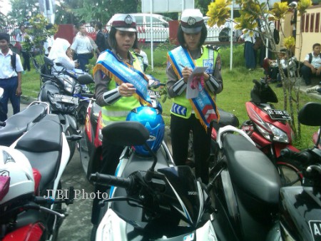 SISWA SMP TANPA SIM :Dinas Pendidikan Dukung Polisi