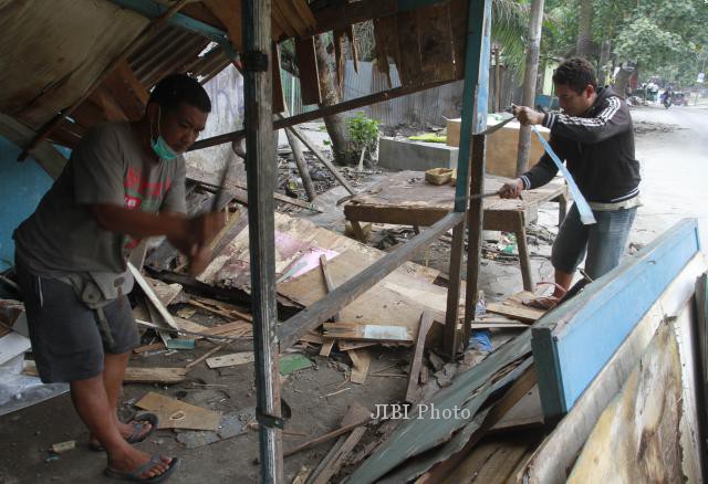 RELOKASI PKL : Audiensi Tak Berbuah Hasil, Pemindahan Pedagang Pasar Burung Tertunda