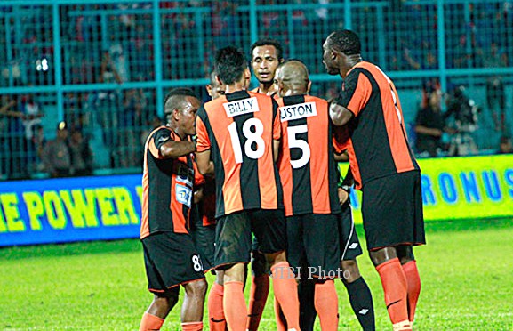 ISC A 2016 : PERSIPURA VS PERSERU : Perseru Yakin Menangi Derby Papua