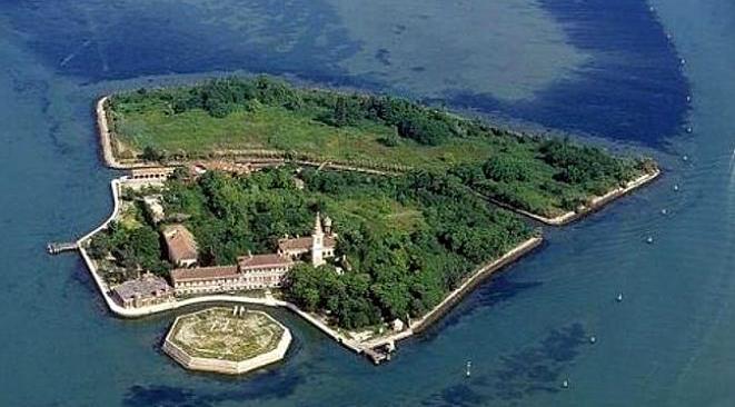 KISAH MISTERI : Pulau Berhantu Ini Segera Dijual, Berminat?