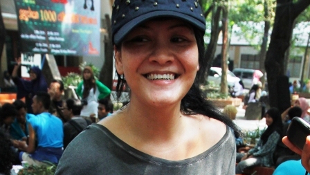 ALBUM BARU : Sempat Diberangus, Melanie Subono Makin “Galak”