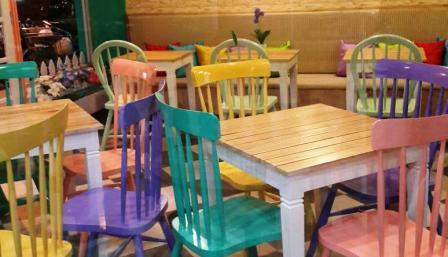 KULINER KARANGANYAR : Teras Cafe Lengkapi Palur Plaza