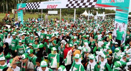 FOTO HARI OSTEOPOROSIS NASIONAL : 15.000 Warga Jalan Bersama Cegah Osteoporosis