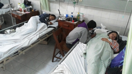 Beberapa korban keracunan massal yang masih menjalani observasi di Rumah Sakit Panti Nugroho, Pakem, hingga Kamis (22/1/2015) siang. (JIBI/Harian
Jogja/Rima Sekarani I.N.)