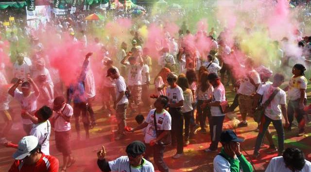 FOTO COLOR FUNBIKE 2015 : Begini Serunya Color Funbike di Jogja