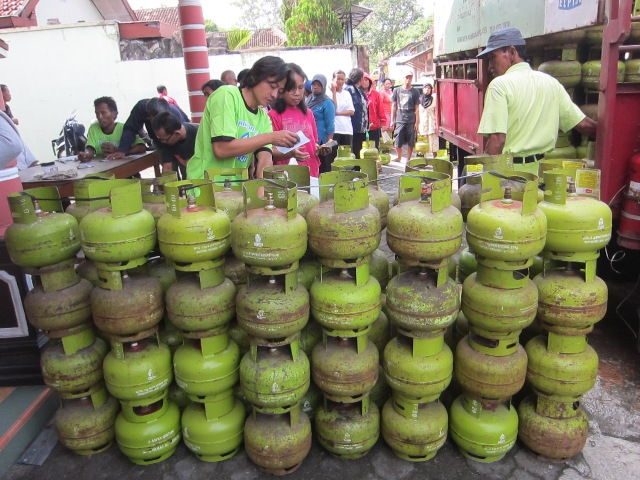 KELANGKAAN ELPIJI : Gas Melon Masih Rp20.000/tabung, Soloraya Terus Diguyur Operasi Pasar
