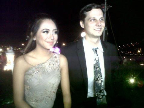 Kabar Artis Tunangan Di Bogor Nadia Vega Bakal Gelar Pernikahan Tertutup Kabar Artis Tunangan Di Bogor Nadia Vega Bakal Gelar Pernikahan Tertutup