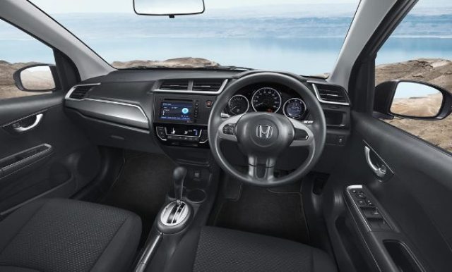 HARGA MOBIL : Inilah Daftar Harga 5 Mobil MPV Murah Indonesia 2016