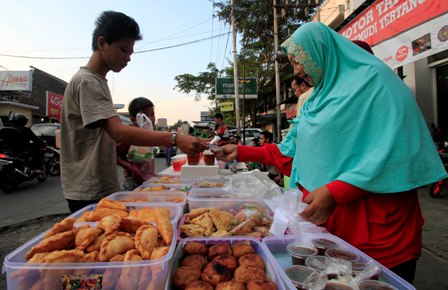 Salatiga Tak Halangi Penjual Takjil saat Pandemi