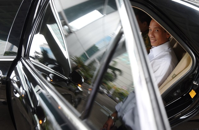 PASPOR MENTERI ESDM : Arcandra Tahar Bisa Terancam Tak Punya Kewarganegaraan
