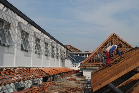 INFRASTRUKTUR BOYOLALI : Jadi Pusat Kuliner, Bekas RSUD Banyudono Dibongkar