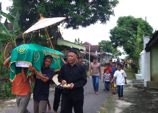 BERITA TERPOPULER : Bocah Pesilat Sukoharjo Meninggal hingga Mobil Rombongan Polisi Masuk Got