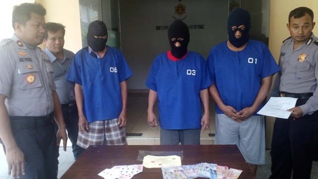 PERJUDIAN SOLO : Berjudi di Kuburan, 4 Warga Laweyan Ditangkap Polisi
