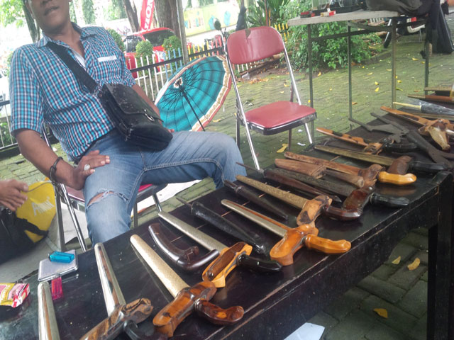 PAMERAN SEMARANG : Keris Zaman Panembahan Senopati Turut Dipajang di Festival Sura 2016