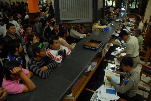 Masih Tarik Biaya Pengesahan STNK, Ini Alasan Samsat Solo