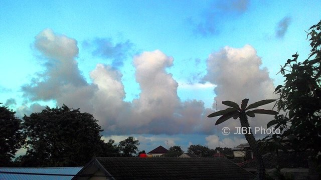 78+ Gambar Allah Di Awan Paling Bagus 78+ Gambar Allah Di Awan Paling Bagus
