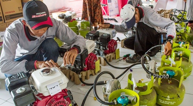 KONVERSI BBM KE GAS : Lo? Nelayan Tambaklorok Semarang Masih Pakai Solar!