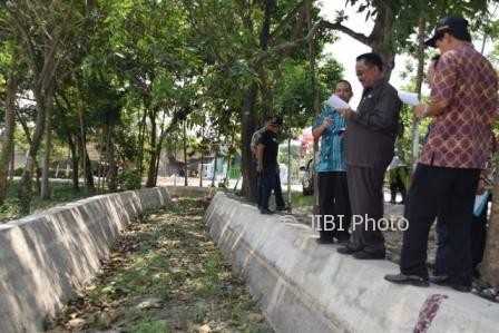 PEMBANGUNAN MADIUN : Belum Rampung, 10 Proyek Konstruksi Ini Jadi Sorotan Wabup