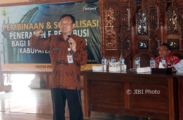 Ikuti Solo, Sragen Terapkan E-Retribusi di Pasar Bunder dan Pasar Kota