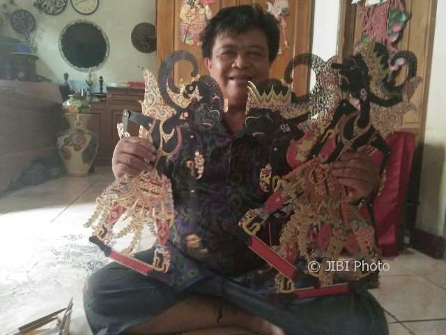 Wayang Berlapis Emas Buatan Pengrajin Ponorogo Ini Jadi Buruan Kolektor