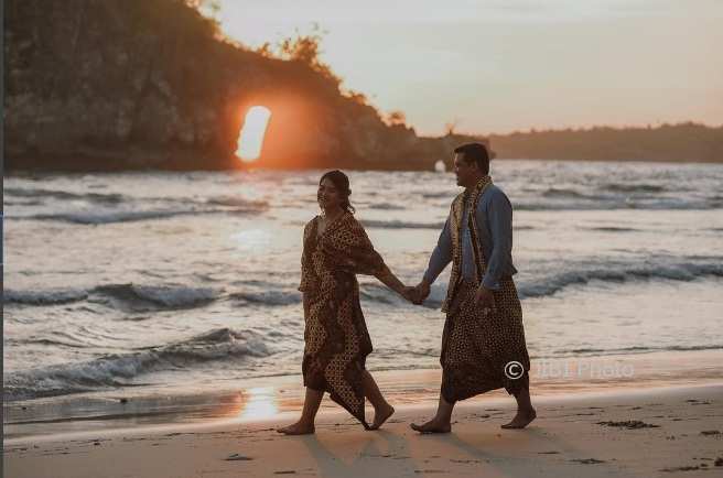 PERNIKAHAN PUTRI JOKOWI : Satpol PP Ditugaskan Halau PGOT Saat Resepsi Pernikahan Kahiyang