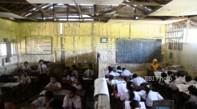 FOTO PENDIDIKAN GROBOGAN : Kelas Rusak Parah, SDN Ini Bertahan