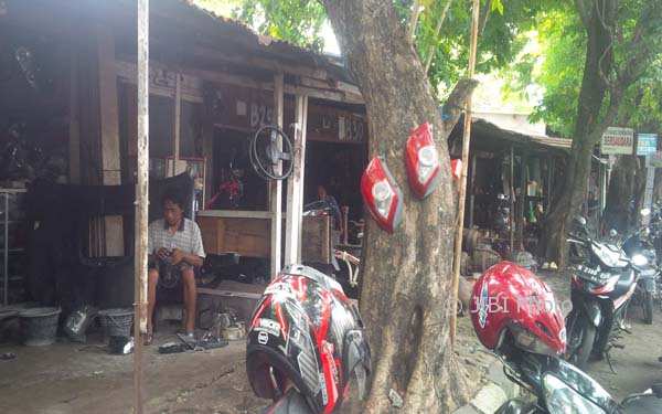 PENATAAN PKL SEMARANG : PKL Barito Mulai Boyongan ke Penggaron