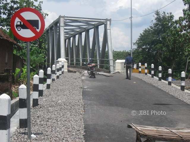 INFRASTRUKTUR SUKOHARJO : Jembatan Lengking Dibuka, Warga Berharap Jalannya Juga Diperbaiki