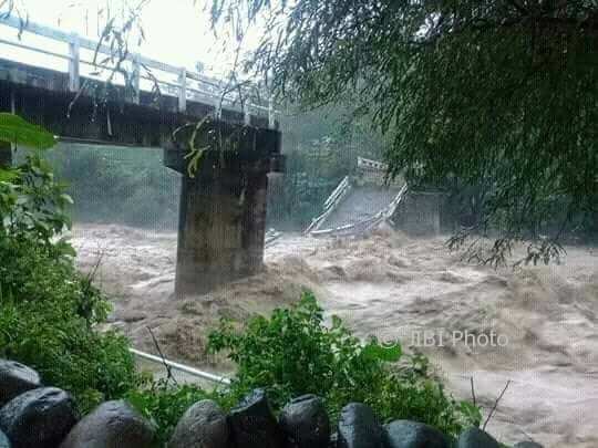 2 Jembatan Putus, Desa di Perbatasan Pekalongan-Pemalang Terendam Banjir