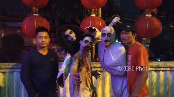 Hiii, Ada Hantu Gentayangan di Festival Lampion Pasar Gede Solo