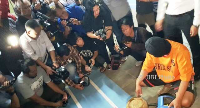 Polda Jateng Tangkap Pengoplos Elpiji Bersubsidi