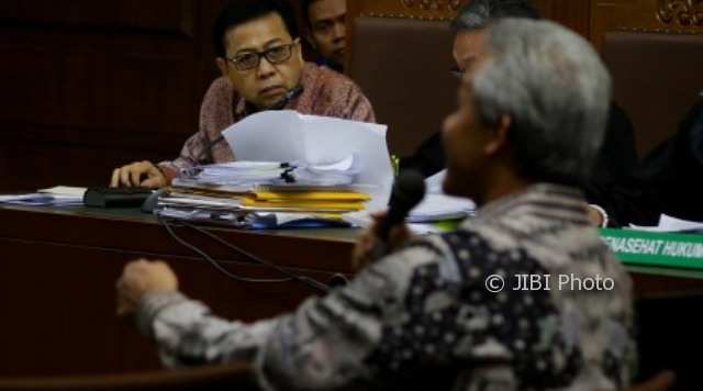 KORUPSI E-KTP : Begini Bantahan Ganjar Pranowo di Sidang Setya Novanto