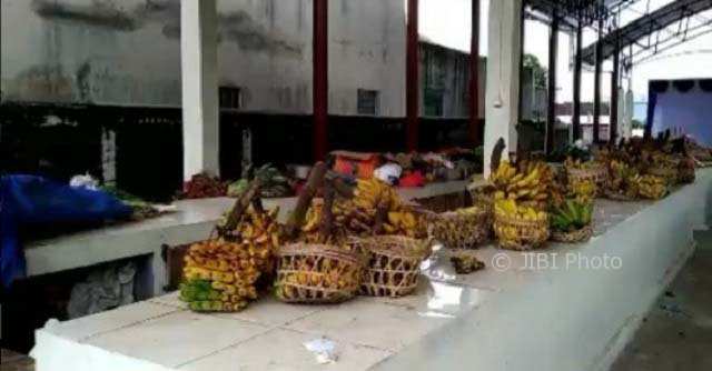 PASAR TRADISIONAL SALATIGA : Pasar Blauran II Diresmikan, Wali Kota Promosi di Instagram