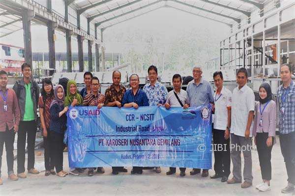 KAMPUS DI SEMARANG : Undip Kembangkan Bus Listrik