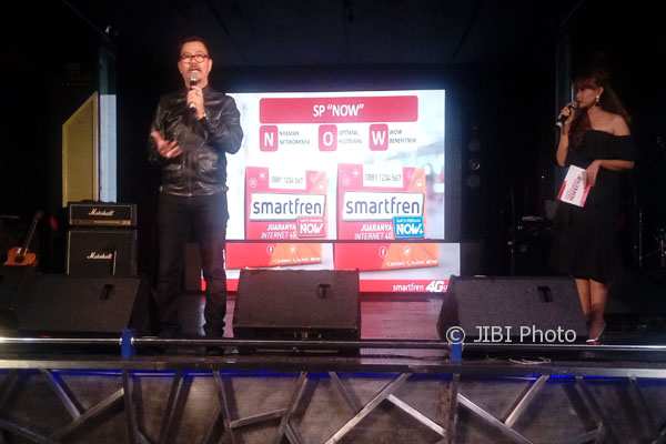 OPERATOR SELULER : Luncurkan Produk Baru, Smartfren Bidik 2,8 Juta Pelanggan di Jateng