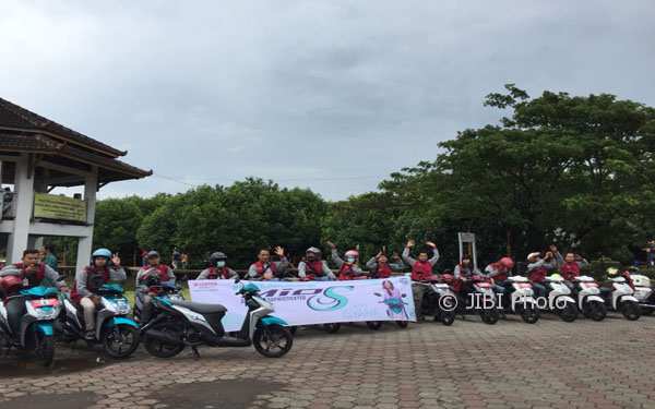 SEPEDA MOTOR YAMAHA : Serunya Berkeliling Kota Semarang dengan Mio S