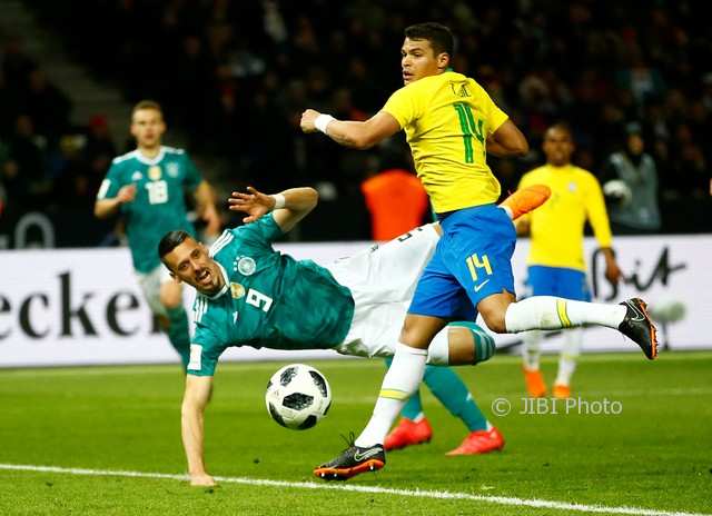 LAGA UJI COBA : Peringatan untuk Jerman!