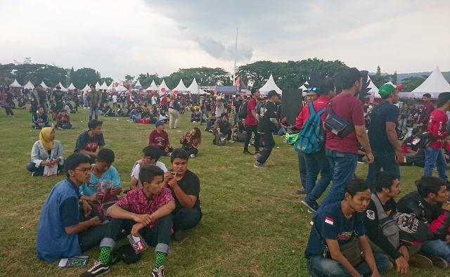 Via Vallen Goyang Ribuan Bikers Honda