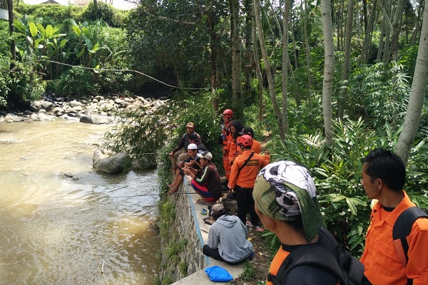 Hanyut di Saluran Irigasi, Balita Wonosobo Tak Kunjung Ketemu