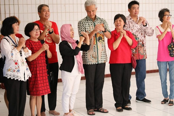 Ganjar Pranowo Sapa Komunitas Tionghoa Semarang Jelang Sincia