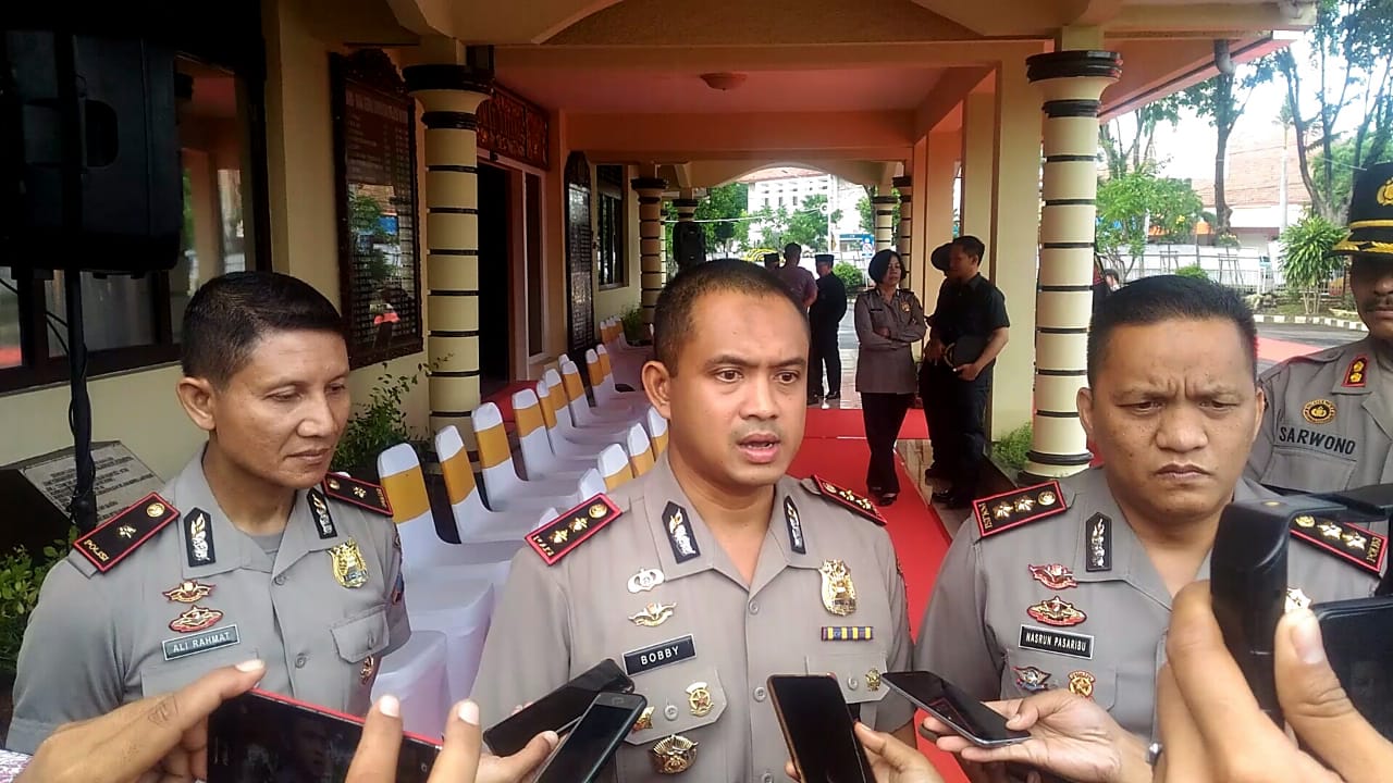 AKBP Raden Bobby Jabat Kapolres Madiun Kota