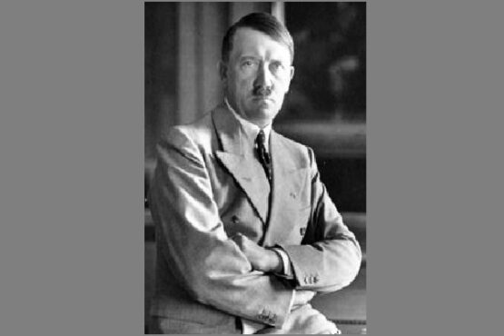 Adolf Hitler, pemimpin Partai Nazi sekaligus pemimpin Jerman. (Wikipedia.org)