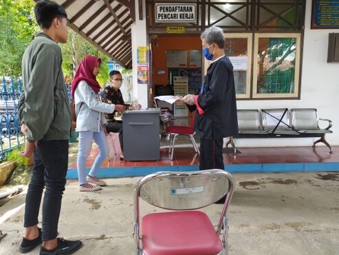 PHK buruh karanganyar dapak wabah Covid-19